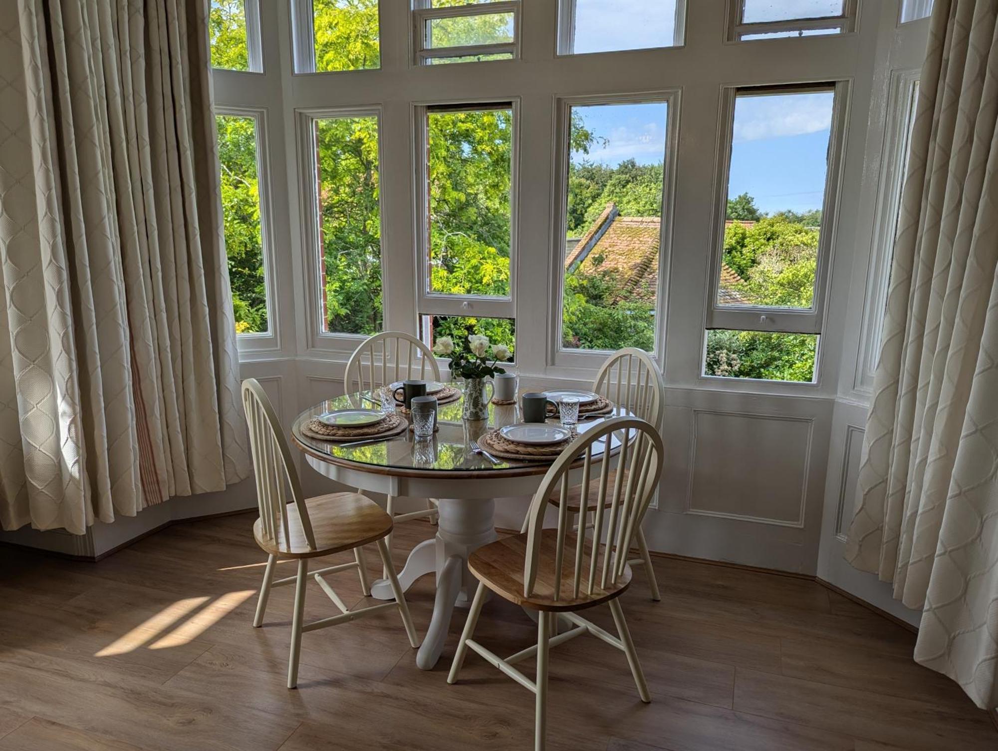 Country House Holiday With A Tennis Court! Binham ภายนอก รูปภาพ
